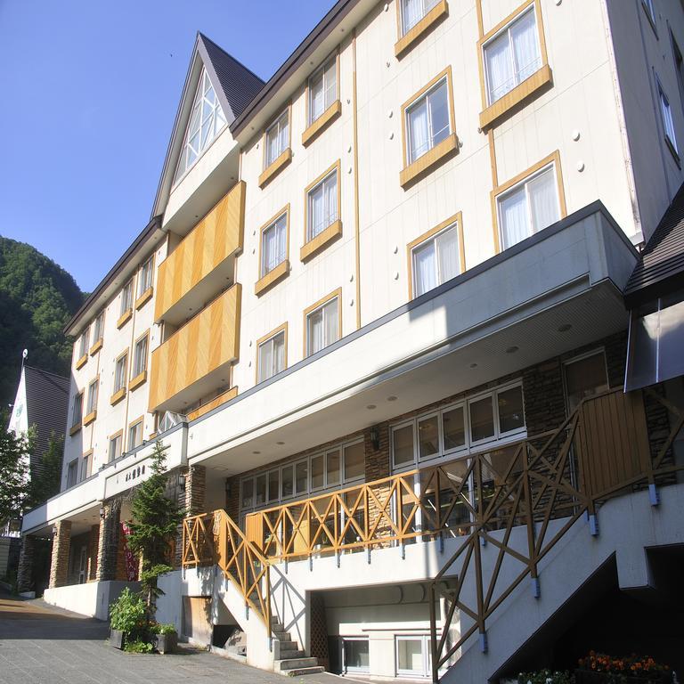 Yumoto Ginsenkaku Kamikawa (Hokkaido)